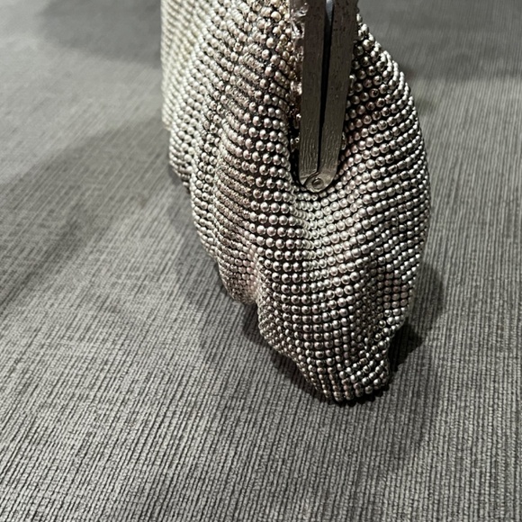 Vintage Whiting & Davis Silver Chainmail Clutch - Picture 4 of 10